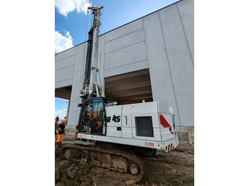 ناقلة الأكوام MAIT