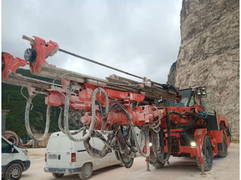 ماكينة حفر التجاويف الاتجاهية SANDVIK