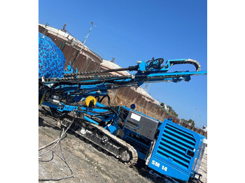 معدات حفر SOILMEC