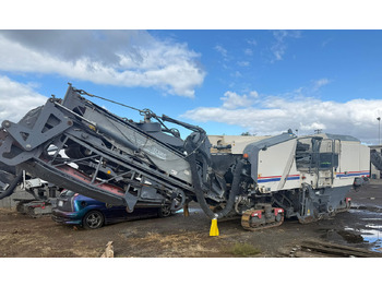 ماكينة الكشط على البارد WIRTGEN