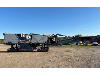 ماكينة الكشط على البارد WIRTGEN