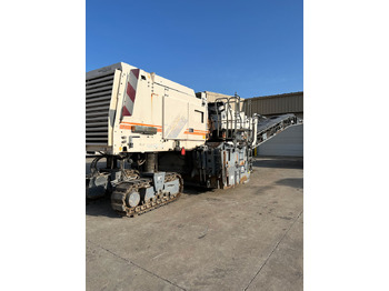 ماكينة الكشط على البارد WIRTGEN