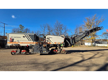 ماكينة الكشط على البارد WIRTGEN