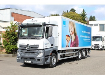 شاحنة ذات مبرد MERCEDES-BENZ Actros