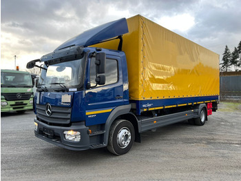 شاحنة ذات ستائر جانبية MERCEDES-BENZ Atego 1527