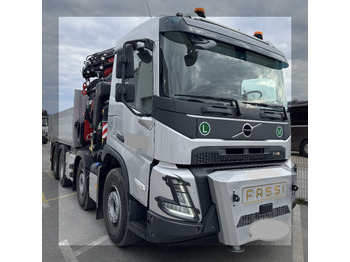 شاحنة كرين VOLVO FMX 500