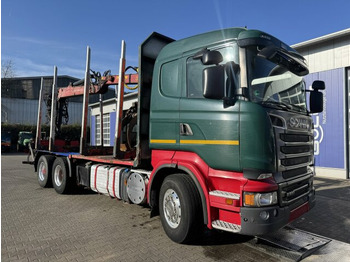 شاحنة قطع الأشجار SCANIA R 560