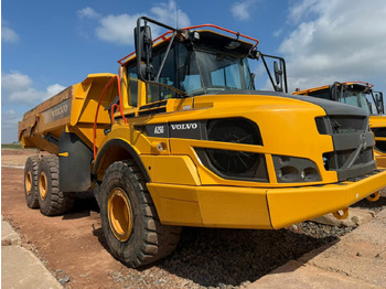 شاحنة مفصلية VOLVO A25G