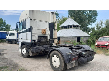 رأس تريلا DAF 95XF430: صورة 4
