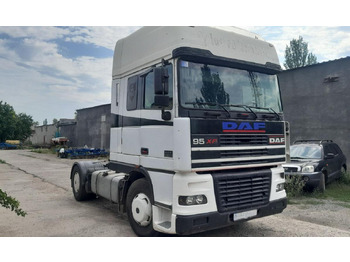 رأس تريلا DAF XF 95 430