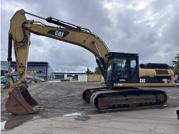 حفار زاحف CATERPILLAR 336D