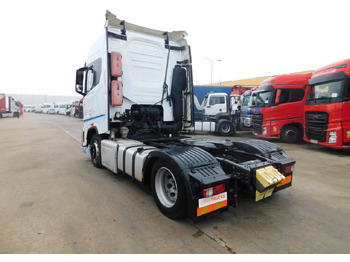 رأس تريلا Ford F max ll 4x2 scab e6 12tx2620: صورة 4