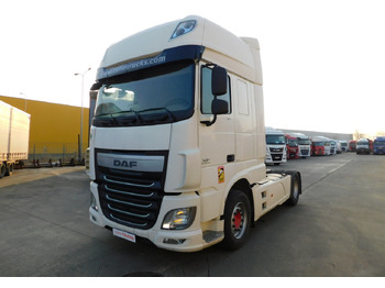 مقطورة السحب DAF XF 510