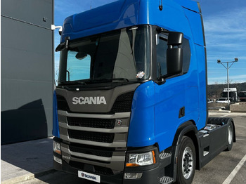 مقطورة السحب SCANIA R 450