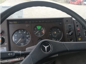شاحنة صندوقية Mercedes-Benz 917 AF 4x4 Doka 917 AF 4x4 Doka: صورة 3
