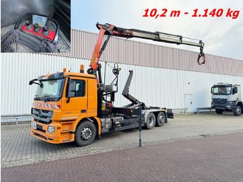 شاحنة برافعة خطافية MERCEDES-BENZ Actros 2541