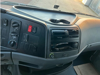 شاحنة ذات ستائر جانبية Mercedes-Benz Atego 822 4x2 Atego 822 4x2, Doka mit Kombisitzbank: صورة 4