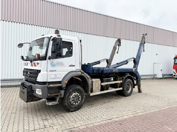 شاحنة لودر انزلاقي MERCEDES-BENZ Axor 1824