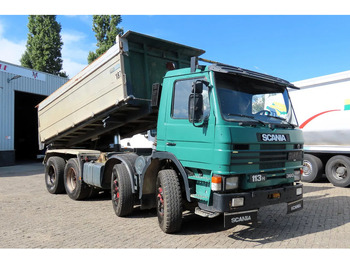 شاحنة قلاب SCANIA P113