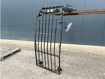 الكابينة والداخلية CATERPILLAR