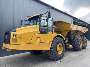 شاحنة مفصلية CATERPILLAR 745