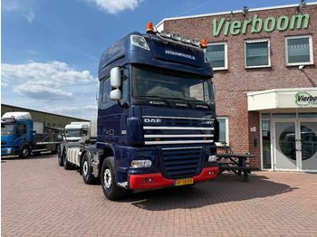 شاحنة بهيكل معدني للمقصورة DAF XF 105 510