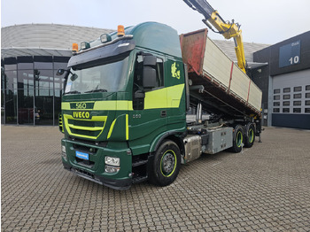 ناقلة حاويات/ شاحنة حاويات IVECO Stralis 560