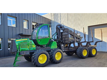 جرار شحن جذوع أشجار الغابات John Deere 1110 E Eco III: صورة 1