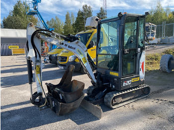 حفّار BOBCAT E20