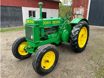 جرار JOHN DEERE