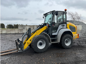 اللودر بعجل KRAMER