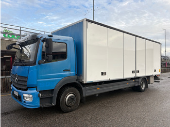 شاحنة MERCEDES-BENZ Atego