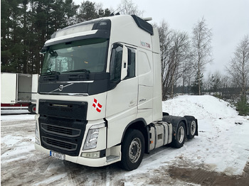 شاحنة VOLVO FH