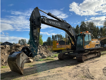 حفّار VOLVO EC250DL