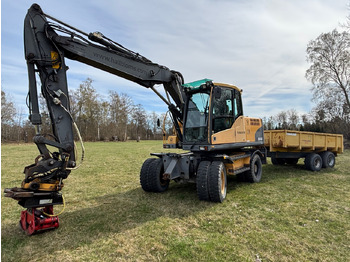 حفّار VOLVO EW140C