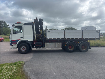 شاحنة كرين VOLVO FM12