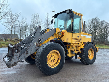 اللودر بعجل VOLVO L50C