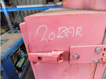 ضاغط هوائي Scania compressor 20 bar scania compressor 20 bar met generator: صورة 4 ضاغط هوائي Scania compressor 20 bar scania compressor 20 bar met generator: صورة 4