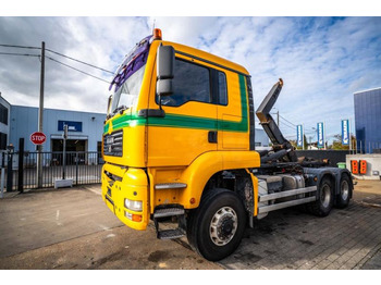 شاحنة برافعة خطافية MAN TGA 33.430