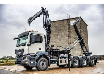 شاحنة برافعة خطافية MAN TGS