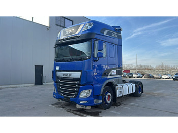 مقطورة السحب DAF XF 106 460
