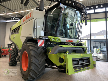 حصادة CLAAS Lexion 540