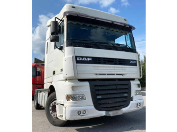 رأس تريلا DAF XF 95