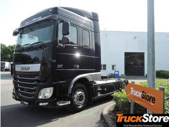 رأس تريلا DAF XF 460
