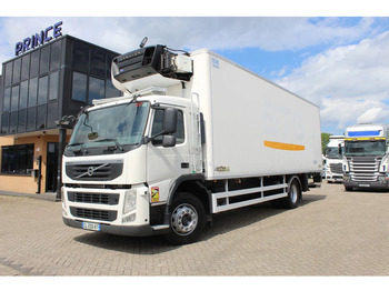 شاحنة ذات مبرد VOLVO FM 330