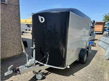 مقطورة بصندوق مغلق CHEVAL LIBERTÉ