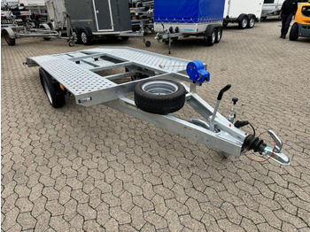 تريلا نقل سيارات