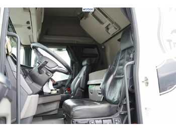 شاحنة صندوقية Box truck Scania R580: صورة 4