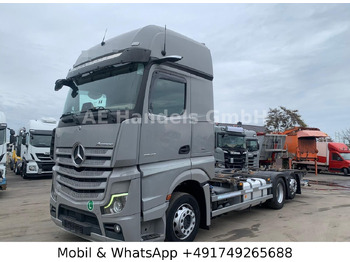 ناقلة حاويات/ شاحنة حاويات MERCEDES-BENZ Actros 2545