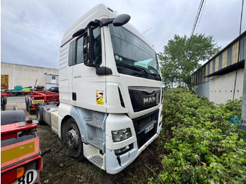 مقطورة السحب MAN TGX 18.480